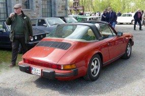 Porsche 911 targa